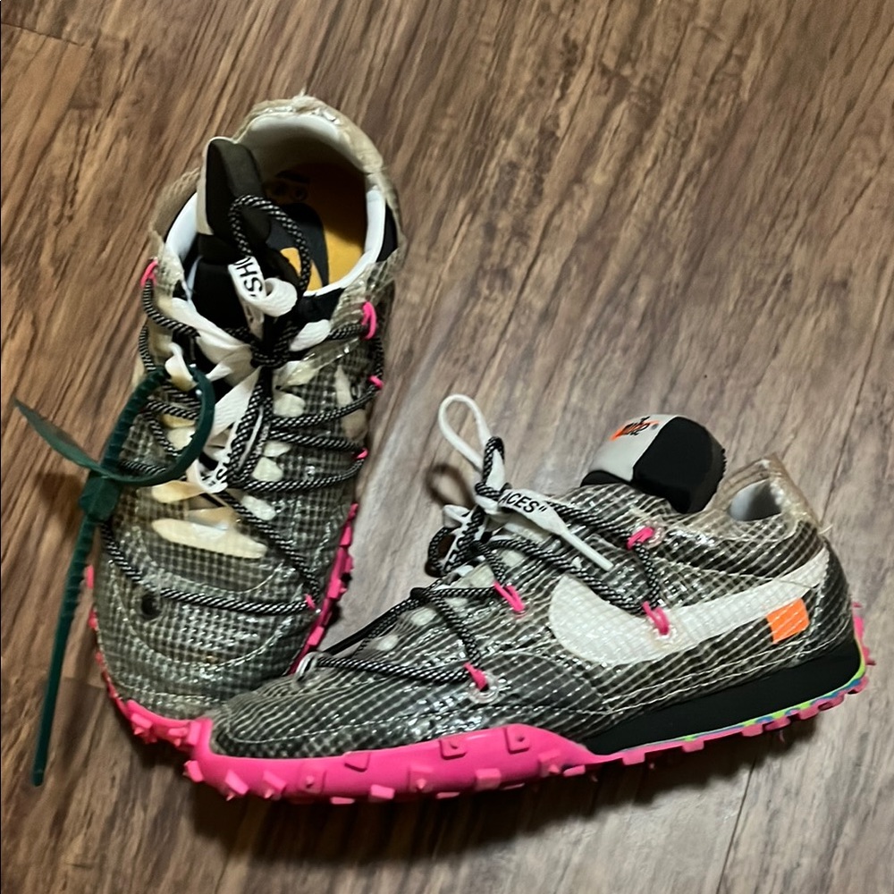 Off-White Waffle Racers